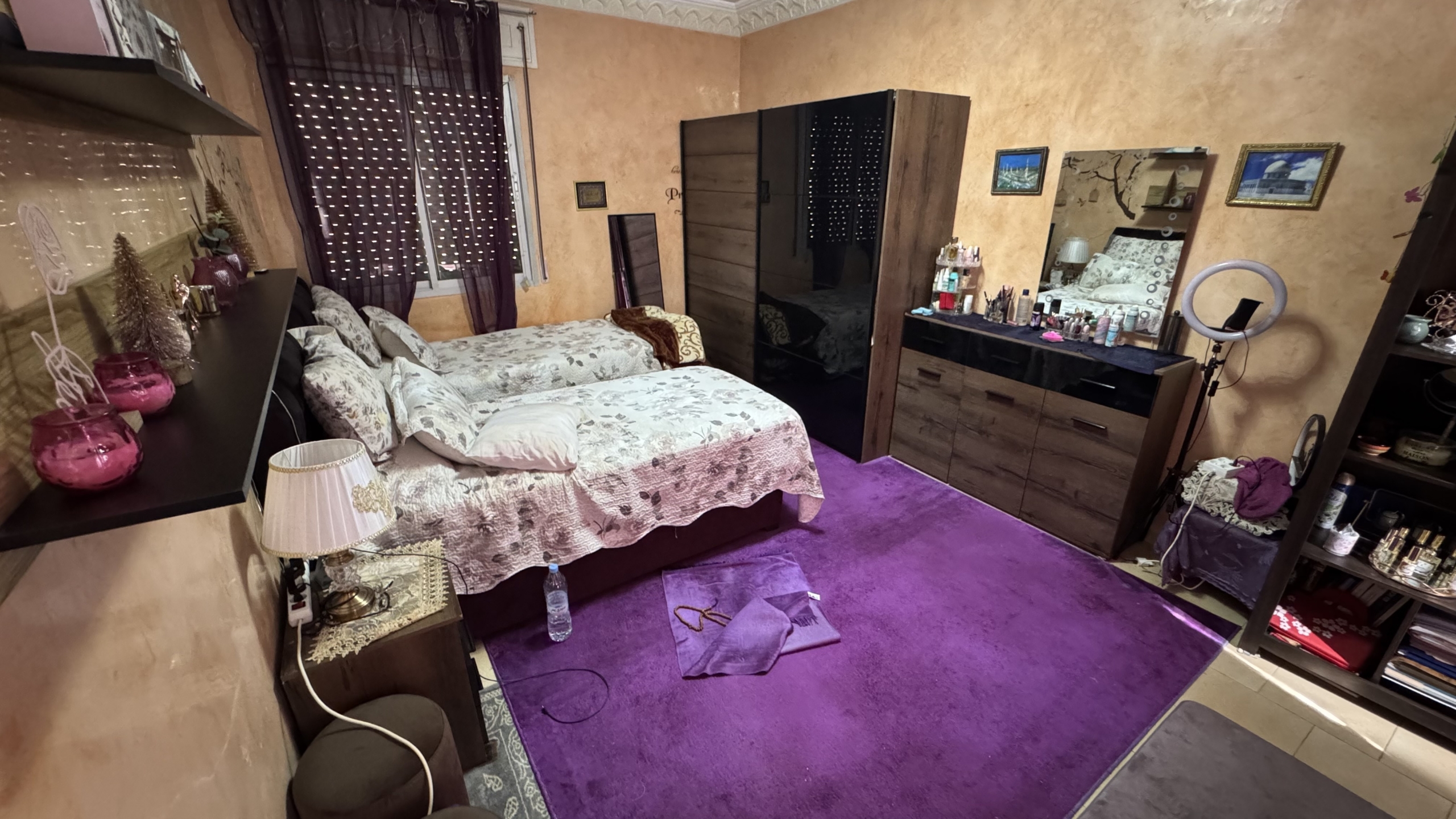 فرصة استثمارية نادرة في قلب طنجة البالية – منزل للبيع بإطلالة بحرية مباشرة وعائد ثابت