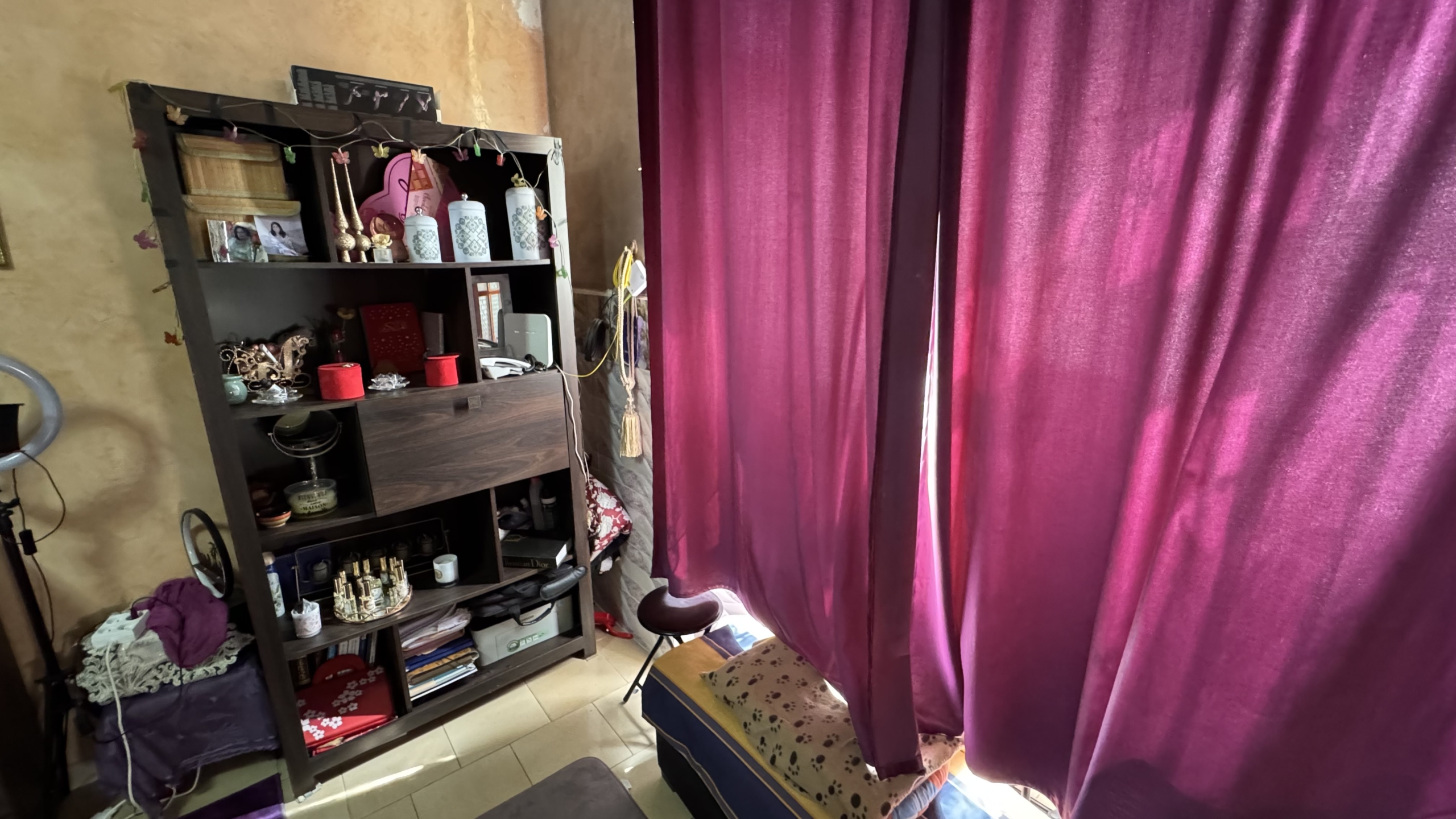 فرصة استثمارية نادرة في قلب طنجة البالية – منزل للبيع بإطلالة بحرية مباشرة وعائد ثابت
